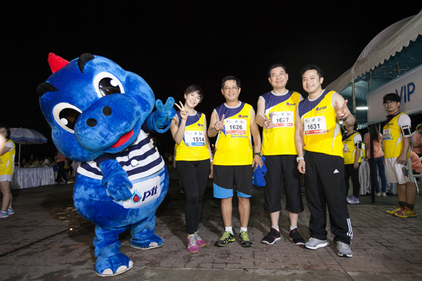 Run For Love Mini Marathon